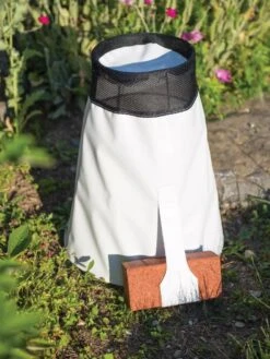 Rosy Cozy® Rose Cone, Large -Garden Supply Store 8593415 0528 tif