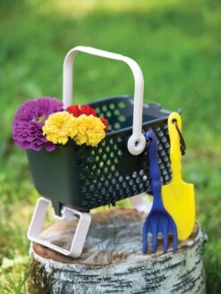 Calipso 3-in-1 Kids Gardening Self-Watering Planter Kit 11 Calipso 3-in-1 Kids Gardening Self-Watering Planter Kit -Garden Supply Store 8609217 0348 tif