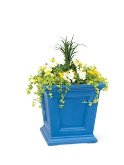 Fairfield Self-Watering Square Planter, 16” X 16” -Garden Supply Store 8611695 046 tif